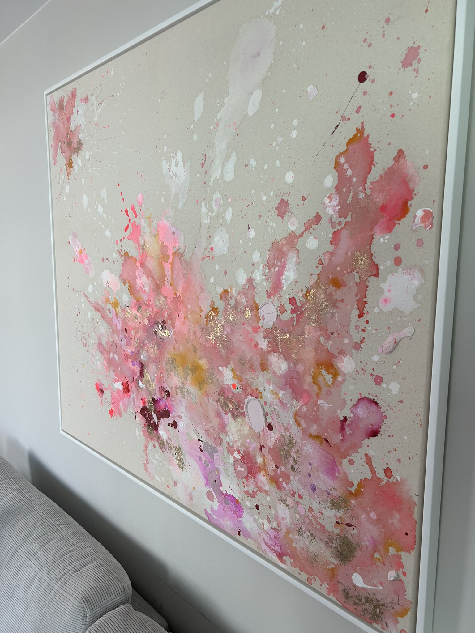 Pure, 2025, Acryl und Gold auf roher Baumwollleinwand, Ansicht 5